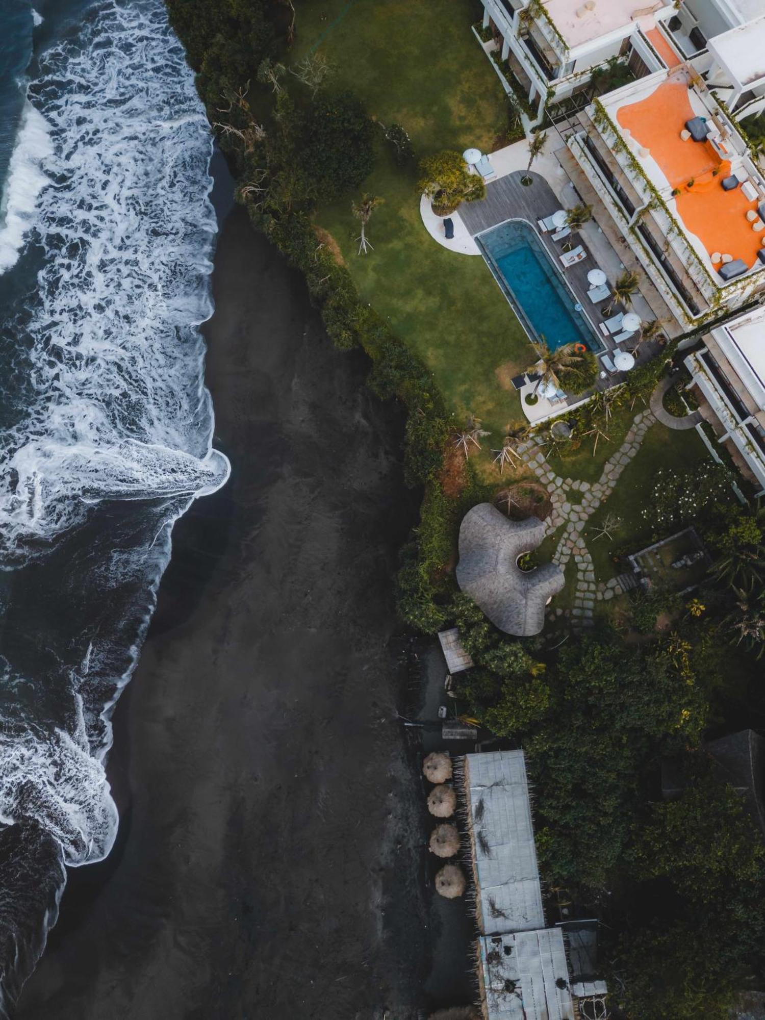 Oshom Bali At Nuanu Creative City Tanah Lot Exterior foto
